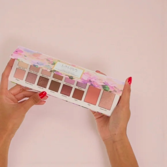 Laura Geller- Garden Bloom Palette - Picture 2 of 5